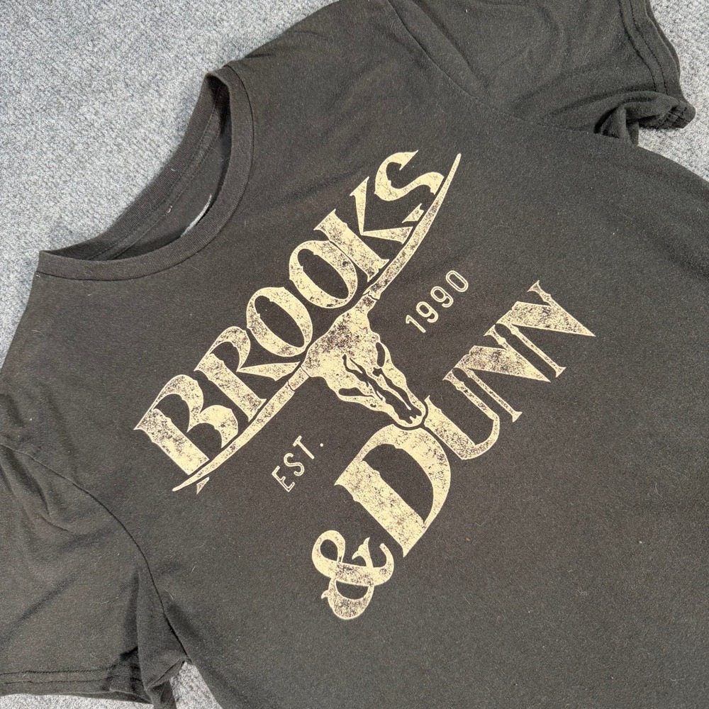 Brooks & Dunn Mens Graphic T-Shirt Black Longhorn Skull Est 1990 Medium #4446